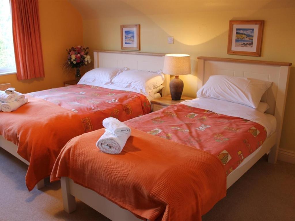 Blossom Hill Bed And Breakfast Killaloe Exterior photo