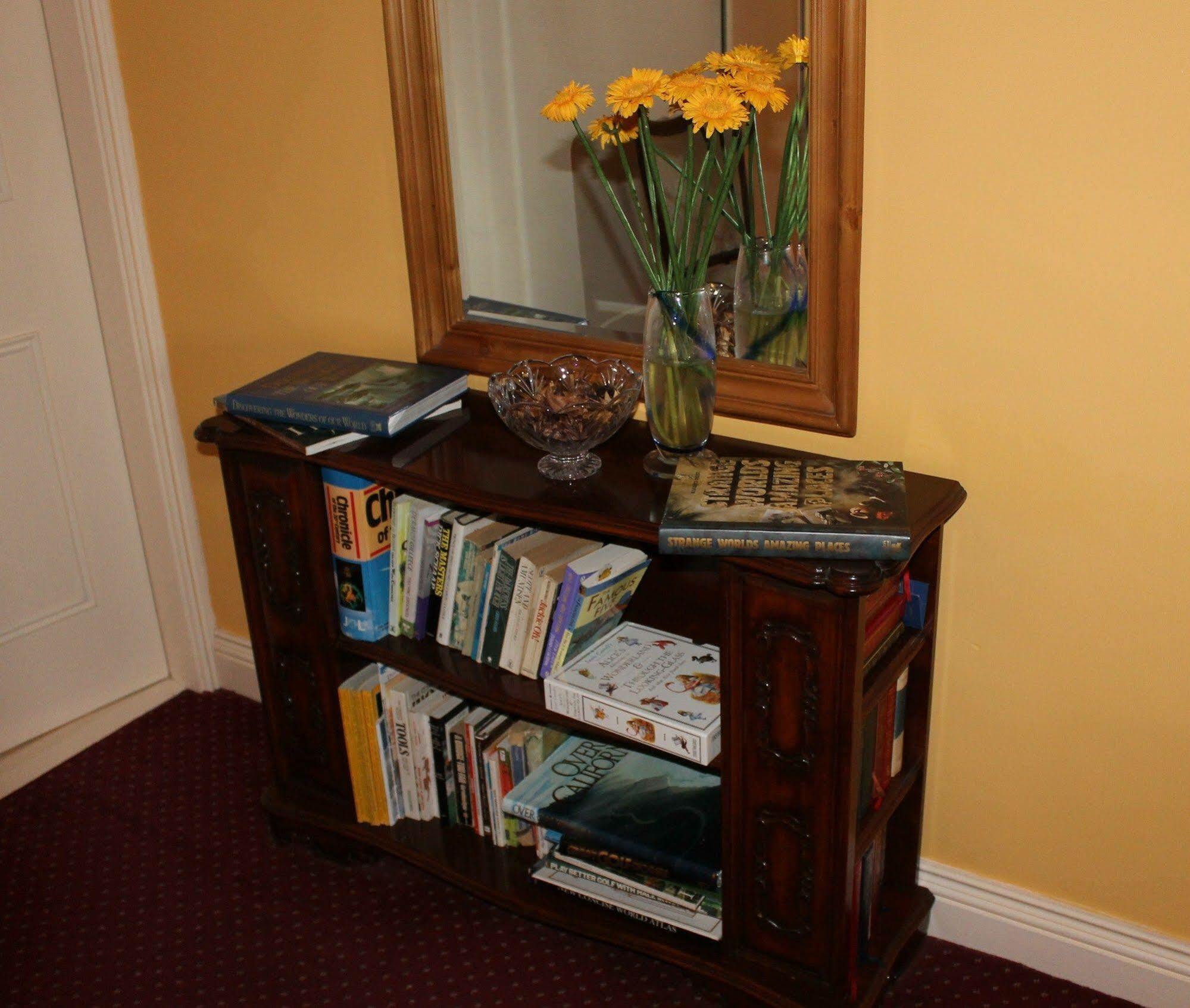 Blossom Hill Bed And Breakfast Killaloe Exterior photo